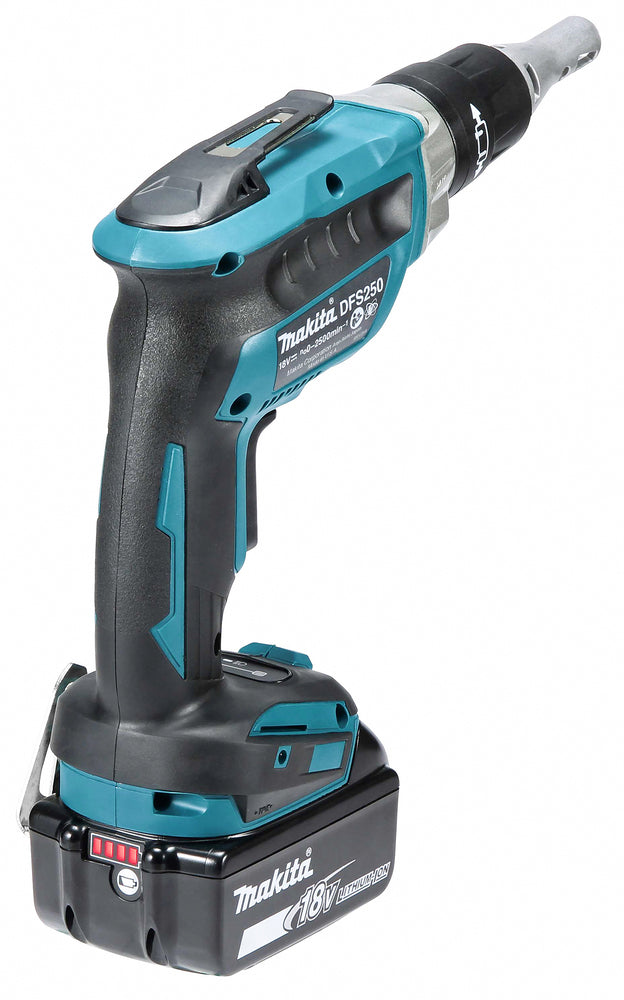 Akku-Schrauber LXT® – 18V • 0 – 2 500 min⁻¹