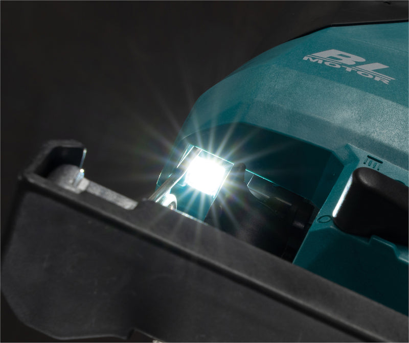 Akku-Pendelhubstichsäge LXT® – 18V • 0 - 3 000 min⁻¹ • 135 mm