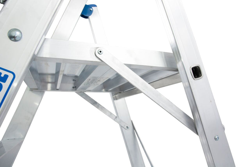 Stufen-/ StehLeiter mit grosser Standplattform (Sicherheitsbügel)