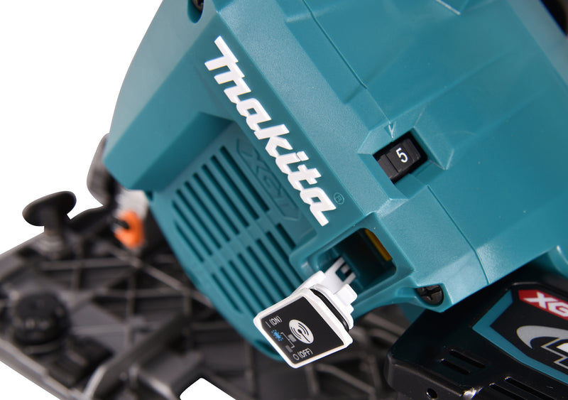 Akku-Eintauch-Kreissäge XGT® – 40Vmax • 2 500 - 4 900 min⁻¹ • 165/20 mm