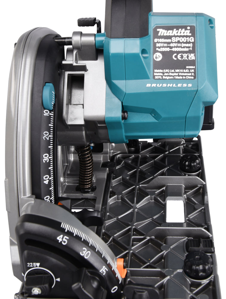 Akku-Eintauch-Kreissäge XGT® – 40Vmax • 2 500 - 4 900 min⁻¹ • 165/20 mm
